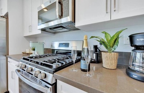 Desert Hot Springs House | Sol Mate Mountain View Home