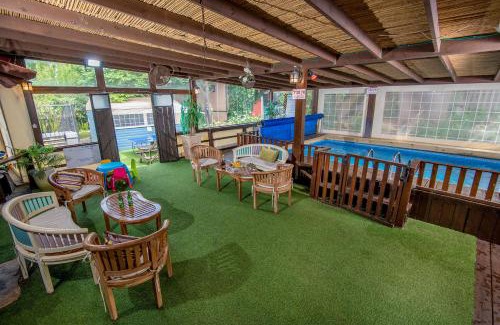 Shomera House | SOL Suite In The Village