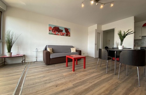 Le Grau-Du-Roi Apartment | Sol-y-Days Murènes 1, large studio close to beaches and center