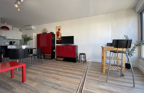Le Grau-Du-Roi Apartment | Sol-y-Days Murènes 1, large studio close to beaches and center