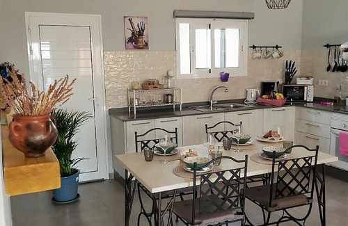 Tajaste House | Sol y Luna