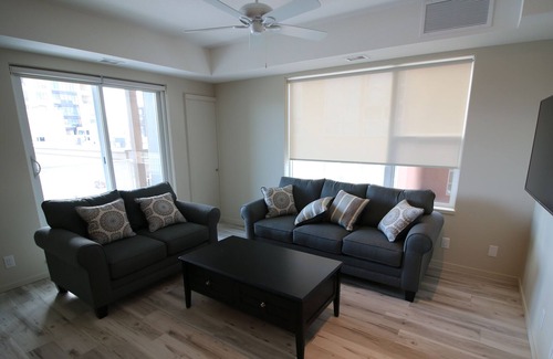 Kelowna Central Business District Condo | Sole Downtown 414-2Bed-2Bth- City View-1385186