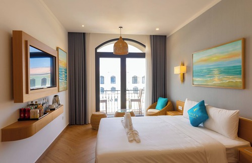 Ganh Dau Hotel | Solea Hotel Grand World Phu Quoc