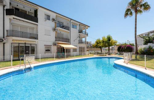 Carihuela Apartment | Soleado y luminoso a 3 minutos de la playa-Carihuela