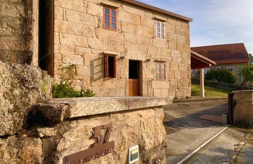 San Cibran House | Soleiro do Rei