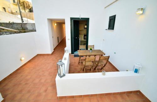 Le Forna Apartment | SOLEMAREPONZA Appartamento Maestrale