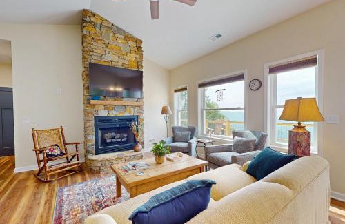 Marion House | Solomon’s Seal - Full Home