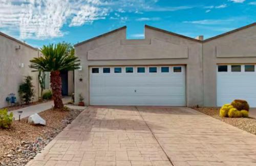 Casas Adobes House | Solstice Sanctuary