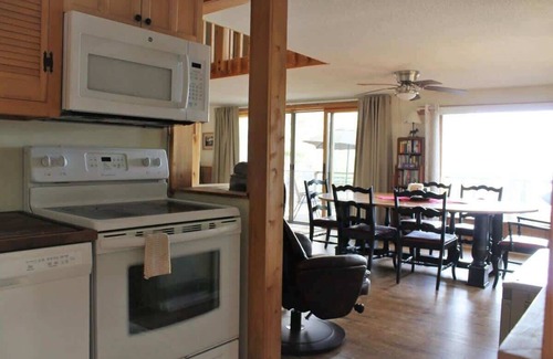 Mount Desert House | Somes Pond Island Cottage