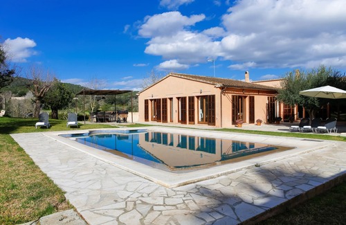 Vilafranca de Bonany Villa | Son Perxana 507 fantastic finca with private pool, large garden, barbecue and air conditioning