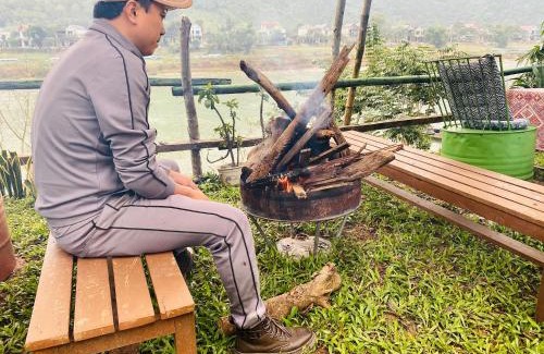 Phong Nha Bed & Breakfast | Son River Homestay