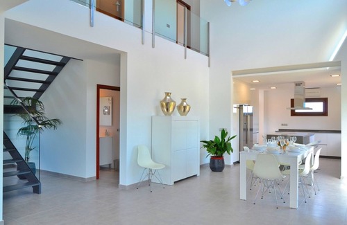 Majorca Villa | Son Sastre 024 luxurious villa with large swimming pool, air conditioning, garden and terrace