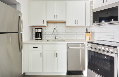 Logan Square Apartment | Sonder at The Terrace | One-Bedroom Apartment w/ Balcony