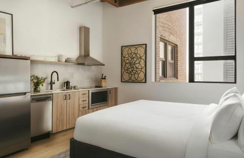 Near West Side Apartment | Sonder by Marriott Bonvoy Market Hall Apartments West Loop