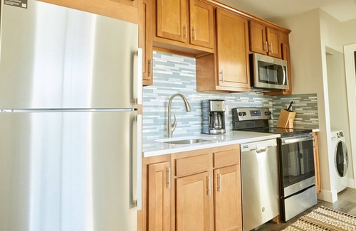 Highland Apartment | Sonder Osage | Two-Bedroom Apartment