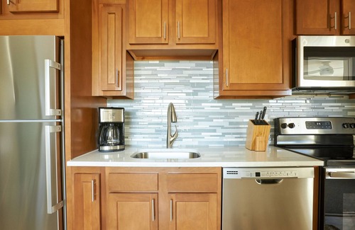 Highland Apartment | Sonder Osage | Two-Bedroom Apartment