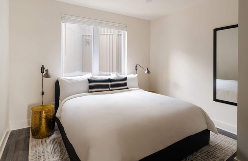 Five Points Apartment | Sonder The Hideaway