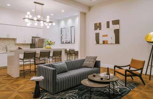 Midtown Village Apartment | Sonder The Witherspoon | Lofted One-Bedroom Apartment