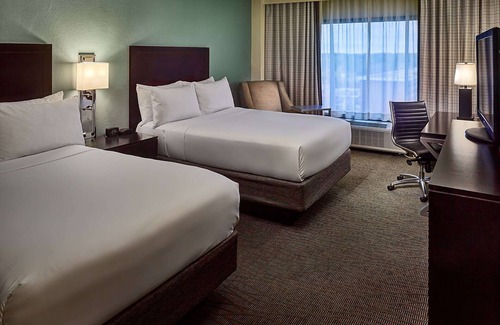 Eagan Park Hotel | Sonesta Atlanta Airport North