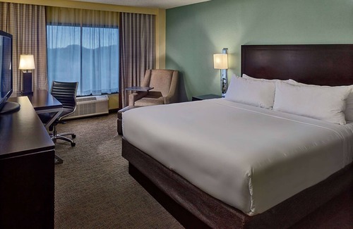 Eagan Park Hotel | Sonesta Atlanta Airport North