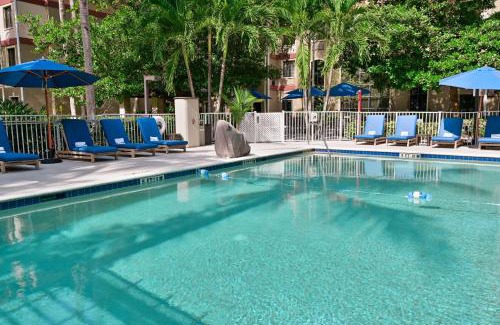 Plantation Hotel | Sonesta ES Suites Fort Lauderdale Plantation