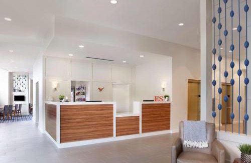 Central Business District Hotel | Sonesta ES Suites New Orleans Downtown