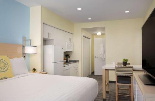 Central Business District Hotel | Sonesta ES Suites New Orleans Downtown