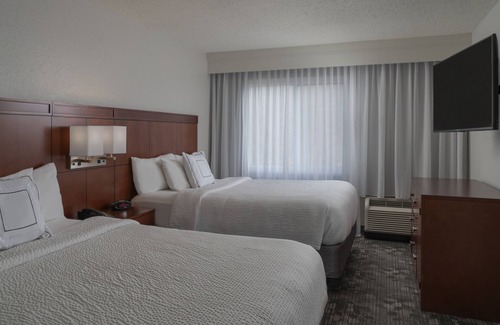 Twin Brook Hotel | Sonesta Select Chattanooga Hamilton Place