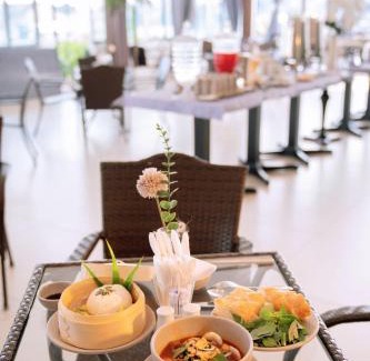 My Tho Hotel | Song Tien Hotel