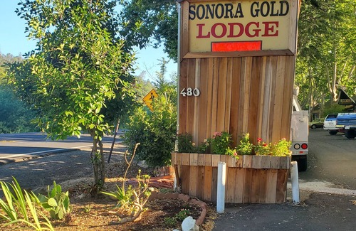 Sonora Hotel | Sonora Gold Lodge