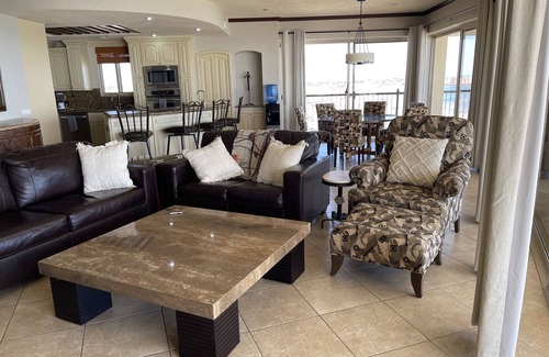 Bella Vista Condo | Sonoran Sky 4 Bed/4 Bath End Unit! Largest Unit At S.Sky Sleeps 10
