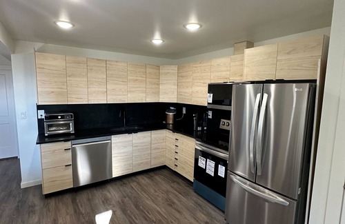 Sooke House | Sooke Mountain View Suite