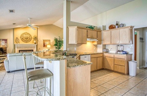 Hot Springs Village House | Soothe Your Soul Lakeside on Beautiful Lake Balboa