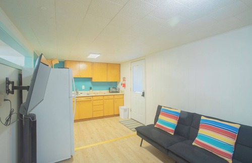 Fairbanks Cabin | Soothing cabin with WiFi in Fairbanks with big parking lot and convenience