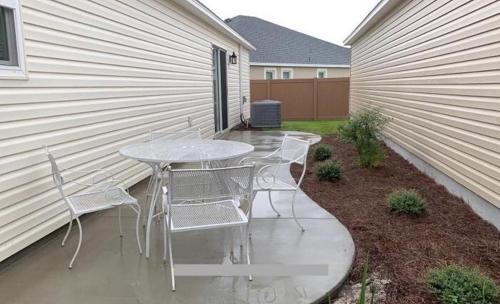 Wildwood Villa | Soper - Patio Villa In The Village Of Marsh Bend Villagepeople