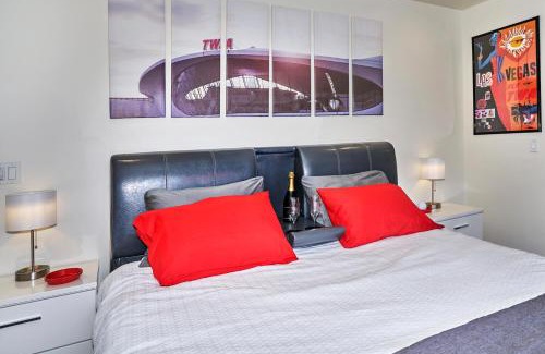 Palm Springs Apartment | Sophia Oasis Luxe 2BR Condo with Mountain Views