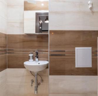 Oborishte Apartment | Sophisticated Gem with Private parking