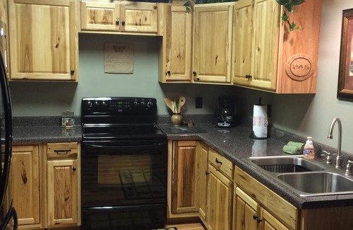 Tanglewood Cabin | Soque River. Best deal in Helen.