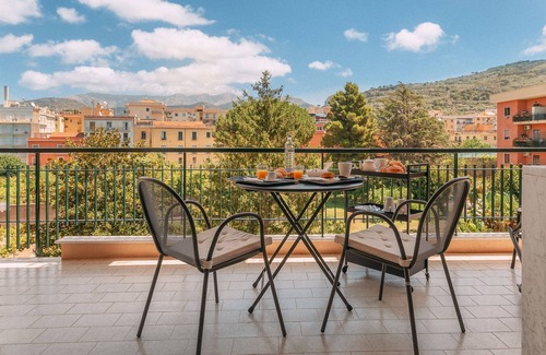 Sorrento City Centre House | Sorrento Colors&Suites - Mastice