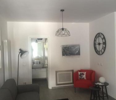 Zona XXX Castel Fusano Apartment | Sosta Rock
