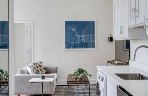 Center City East Apartment | Sosuite 1BR Apt w W D Gym Lounge Park View