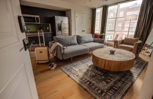 Fishtown Apartment | Sosuite 2BR Apt w W D Newly Renovated