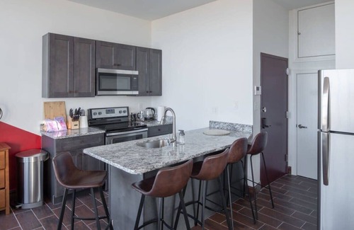 West Poplar Apartment | Sosuite | 2BR Penthouse w Balcony, W/D, Gym