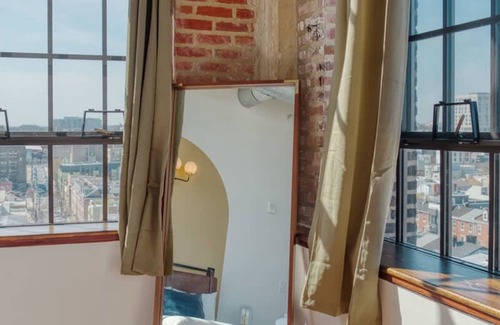West Poplar Apartment | Sosuite 2BR Penthouse w Balcony W D Gym