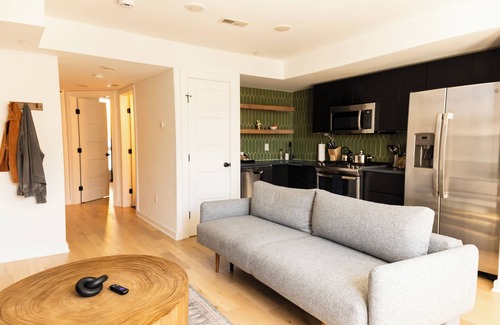 Fishtown Apartment | Sosuite at The Jefferson