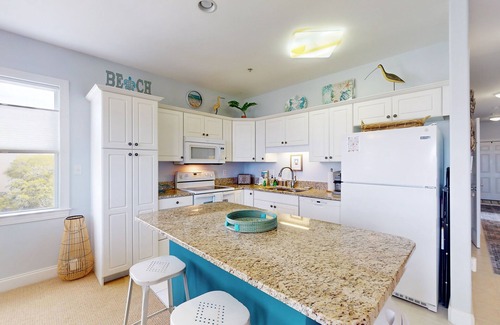 Indian Beach Condo | Sound side condo with sunset view balcony - close to pool, hot tub, and pier