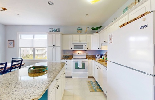 Indian Beach Condo | Sound side condo with sunset view balcony - close to pool, hot tub, and pier