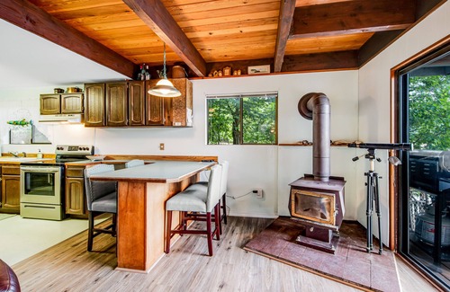 Shelton House | Soundfront Home w/3 Decks, Kayaks, Shared Dock & Water Views - 2 Dogs OK