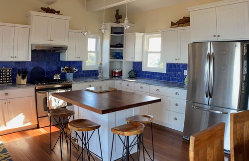 Salvo House | SoundFront Water Lovers Paradise, front yard kiting, Ocean beach access