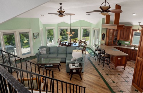 Monteray Shores House | Soundside,New Luxury 6brm,Large Pool,Hottub,GameRm